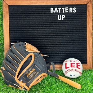 Custom Embroidered Baseball, Softball or keychain